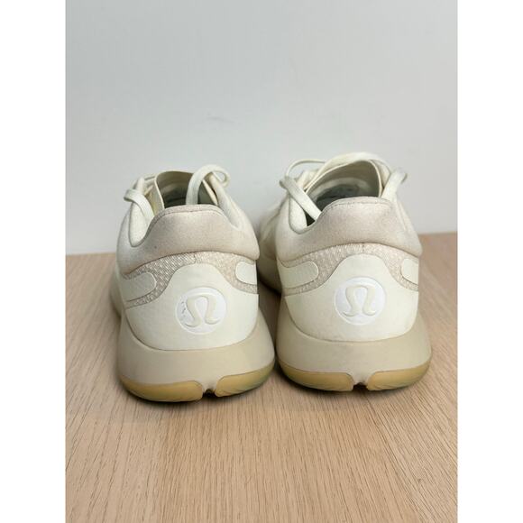 lululemon Strongfeel white sneaker - Size 9W - MINT - Picture 5 of 8